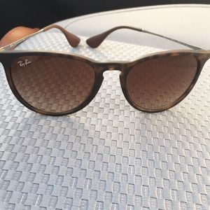 Erika Ray-Bans